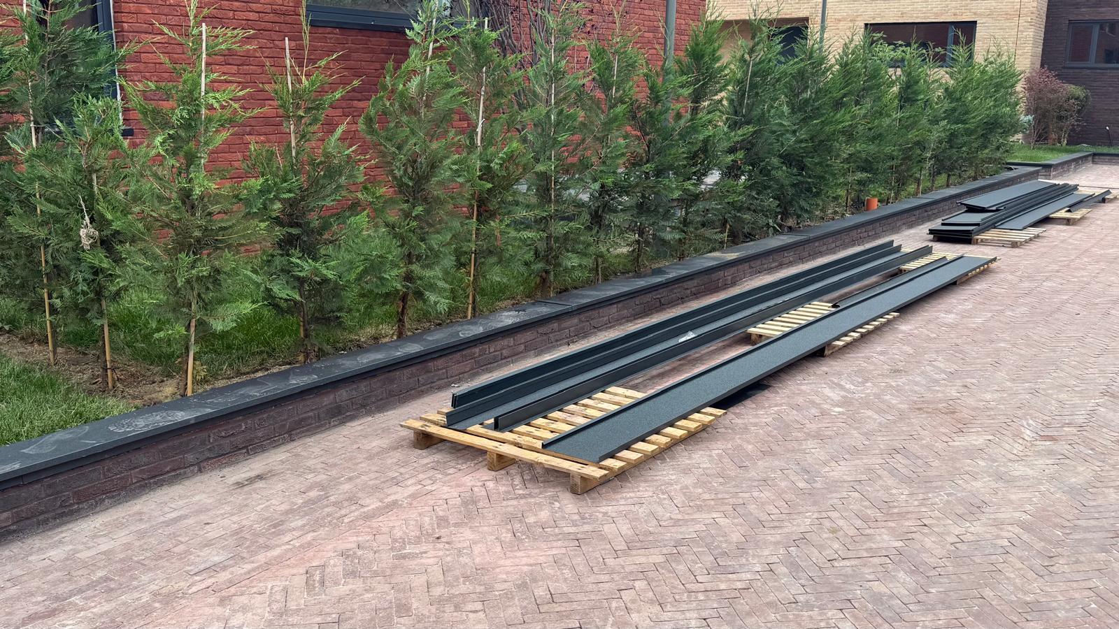 Atic îmbrăcat în tablă, executat de CMF Roof