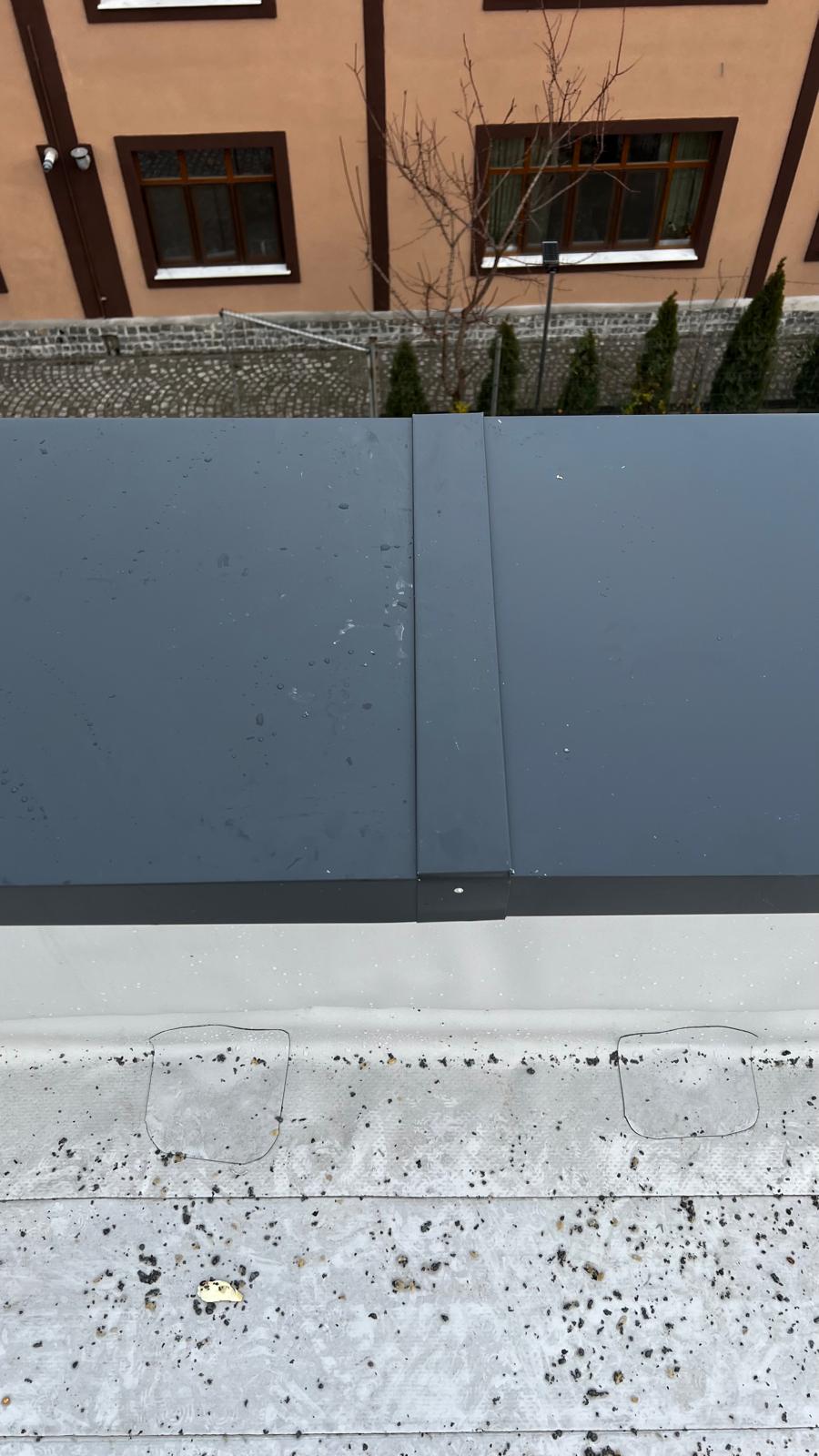Atic din tablă în lucru, executat de CMF Roof