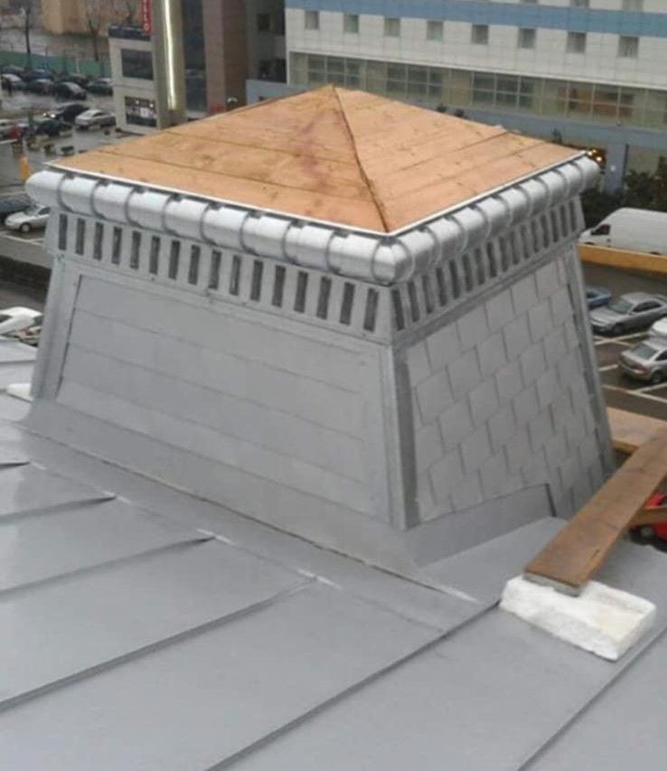 Detaliu ornamental, Tinichigerie fină, lucrare CMF Roof